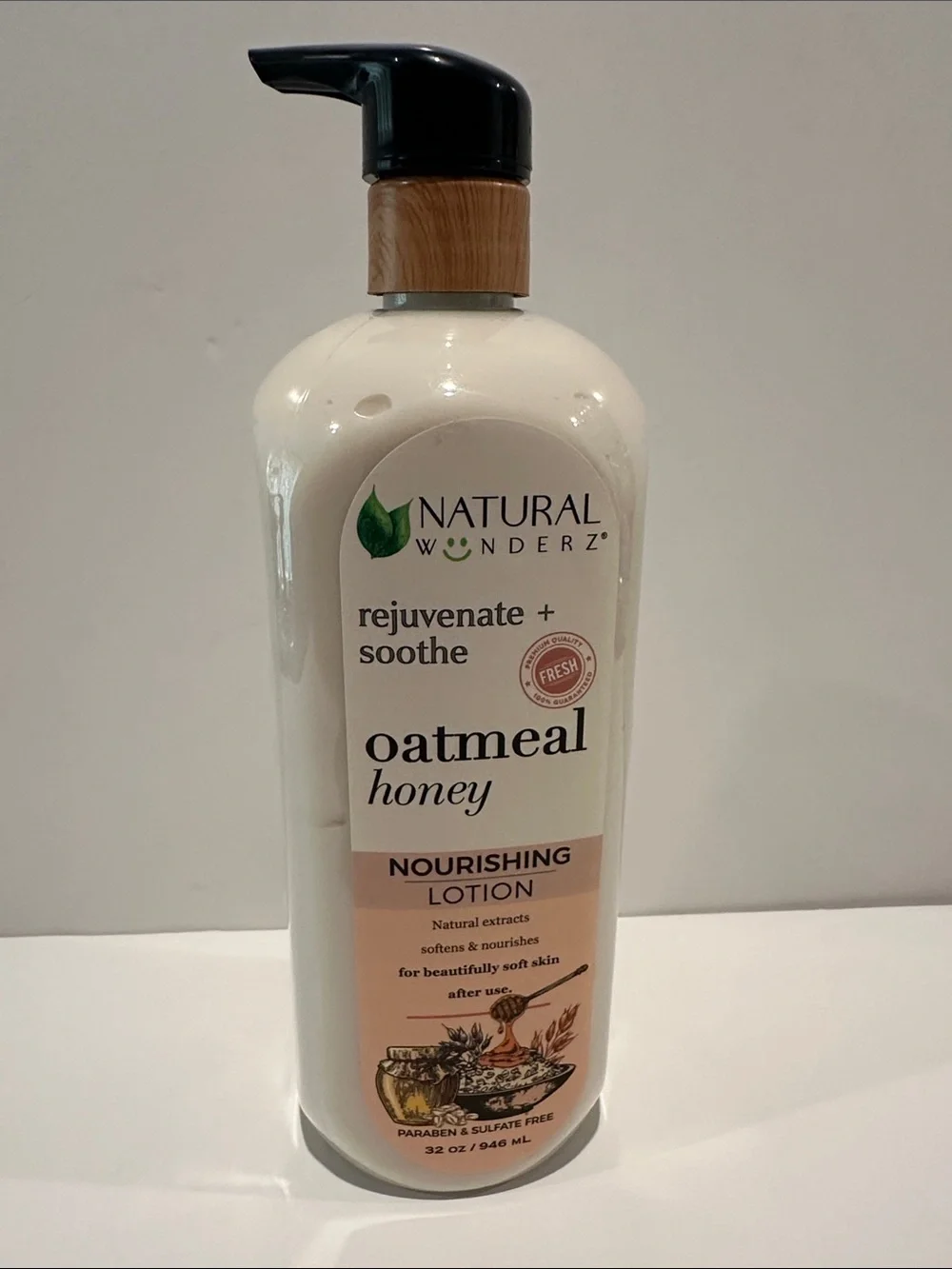 Natural Wonderz Rejunenate and Soothe Oatmeal Honey Nourishing Body Lotion.